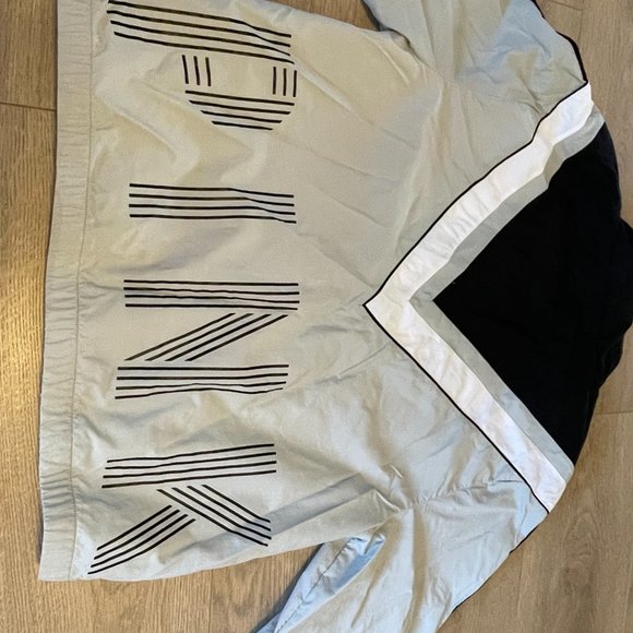 PINK  Victoria's Secret -  Windbreaker Jacket M/L - Picture 4 of 6